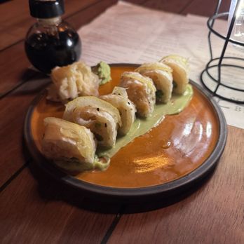 Sushi Bichi - Sushi Bars Near Me - Miami Beach, Florida Sushi Bichi - Sushi Bars Near Me - Miami Beach, Florida