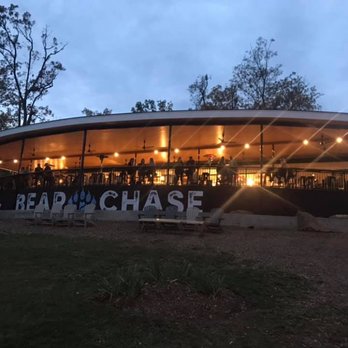 Bear Chase - Breweries Near Me - Bluemont, Virginia