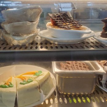 bellagreen - American Near Me - Houston, Texas