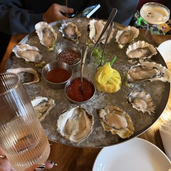 Cebu Bar & Bistro - West coast oysters - Kumamoto - Breakfast & Brunch Near Me - Brooklyn, New York