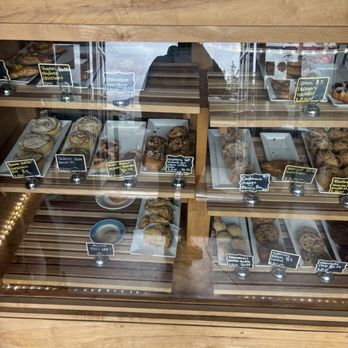 Blue Scorcher Bakery & Cafe - Pastry case - Vegetarian Near Me - Astoria, Oregon Blue Scorcher Bakery & Cafe - Pastry case - Vegetarian Near Me - Astoria, Oregon