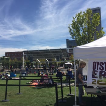 Oysterfest - Oysters in the Brady Arts District, not the Pearl District. - Festivals Near Me Oysterfest - Oysters in the Brady Arts District, not the Pearl District. - Festivals Near Me