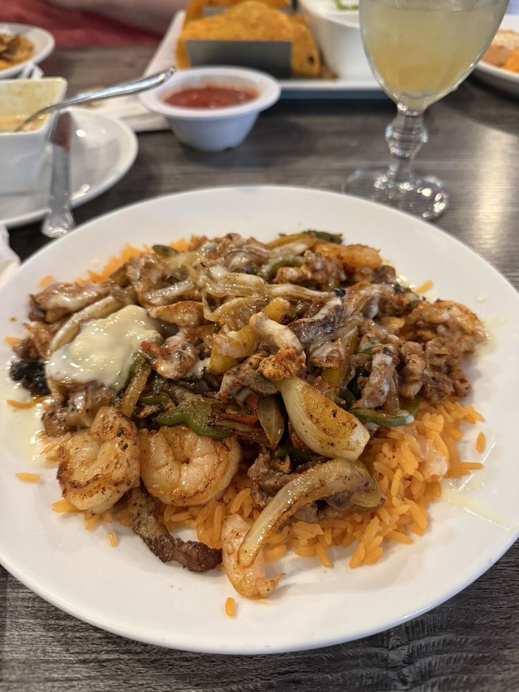 4 Queens Mexican Grill