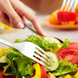 Weight Crafters Fitness & Weight Loss Retreat / Camp - Weight Crafters / CFS Fitness Retreat for Adults provides 3 delicious meals per day, personalized to your health and dietary needs.