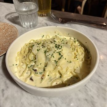 264 Fresco - Spaghetti Carbonara - Italian Near Me - Carlsbad, California