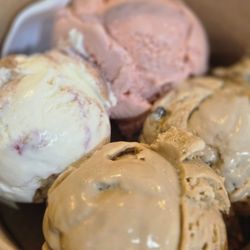 Licks Ice Cream & Coffee - Flight #1