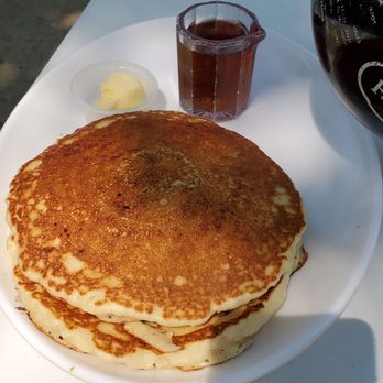 Babs Delta Diner - Short stack - Diners Near Me - Suisun City, California
