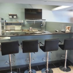 The Pizza Joint & More - New Mini Bar and Video Gaming !
