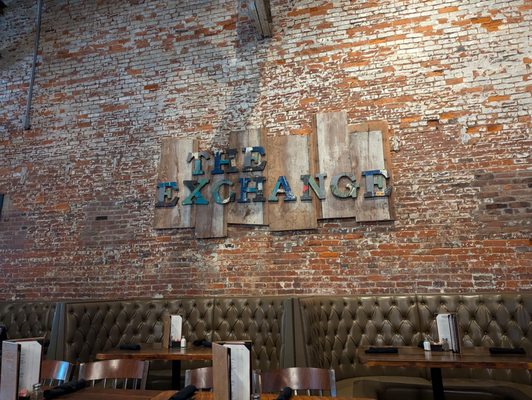 The Exchange Pub + Kitchen by null