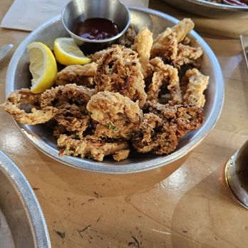 38 Degrees Ale House & Grill - Calamari - Pubs Near Me - Alhambra, California