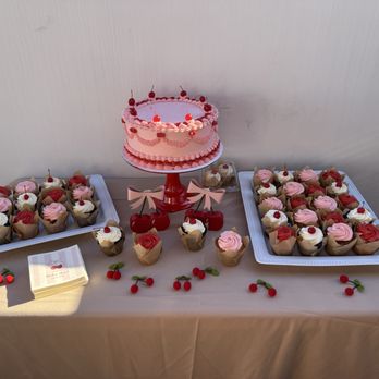 Lemon Bar - Bakeries Near Me - Temecula, California