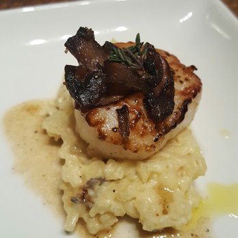 R Kitchen - Mushroom Risotto with Scallop drizzled with a white truffle oil - New American Near Me - Charleston, South Carolina R Kitchen - Mushroom Risotto with Scallop drizzled with a white truffle oil - New American Near Me - Charleston, South Carolina