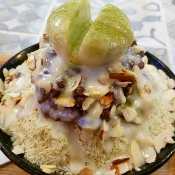 Snowl - Green tea snow bowl with condensed milk, red bean, almonds, mochi - Desserts Near Me - Aurora, Colorado Snowl - Green tea snow bowl with condensed milk, red bean, almonds, mochi - Desserts Near Me - Aurora, Colorado
