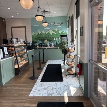 Corner Bakery Cafe - Inside Restaurant - Bakeries Near Me - Denver, Colorado