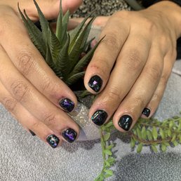 Yumi's work on my nails. Yumi's work on my nails.