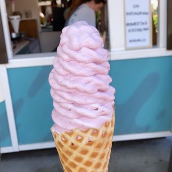 Sweet as - Strawberry fruit with vanilla base - Ice Cream & Frozen Yogurt Near Me - Laie, Hawaii Sweet as - Strawberry fruit with vanilla base - Ice Cream & Frozen Yogurt Near Me - Laie, Hawaii