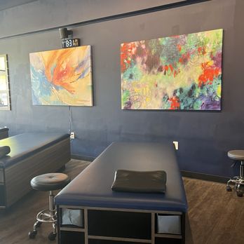 StretchLab Burlingame - Fitness & Instruction Near Me - Burlingame, California