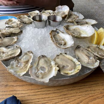 Alici Oyster Bar - Fresh oysters - Seafood Near Me - Atlanta, Georgia Alici Oyster Bar - Fresh oysters - Seafood Near Me - Atlanta, Georgia