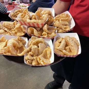 Tacos Frontera - FREE chicharrones that go around to the tables. - Tacos Near Me - Katy, Texas Tacos Frontera - FREE chicharrones that go around to the tables. - Tacos Near Me - Katy, Texas