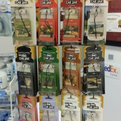 PostalAnnex+ - Yankee Candle makes great gifts!