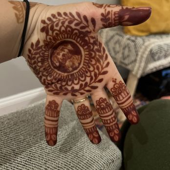 Henna by Farhana - Henna - Henna Artists Near Me Henna by Farhana - Henna - Henna Artists Near Me