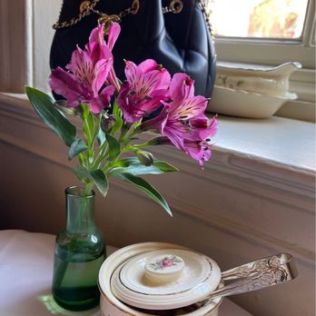 Reynolds Tavern - Tea Rooms Near Me - Annapolis, Maryland Reynolds Tavern - Tea Rooms Near Me - Annapolis, Maryland