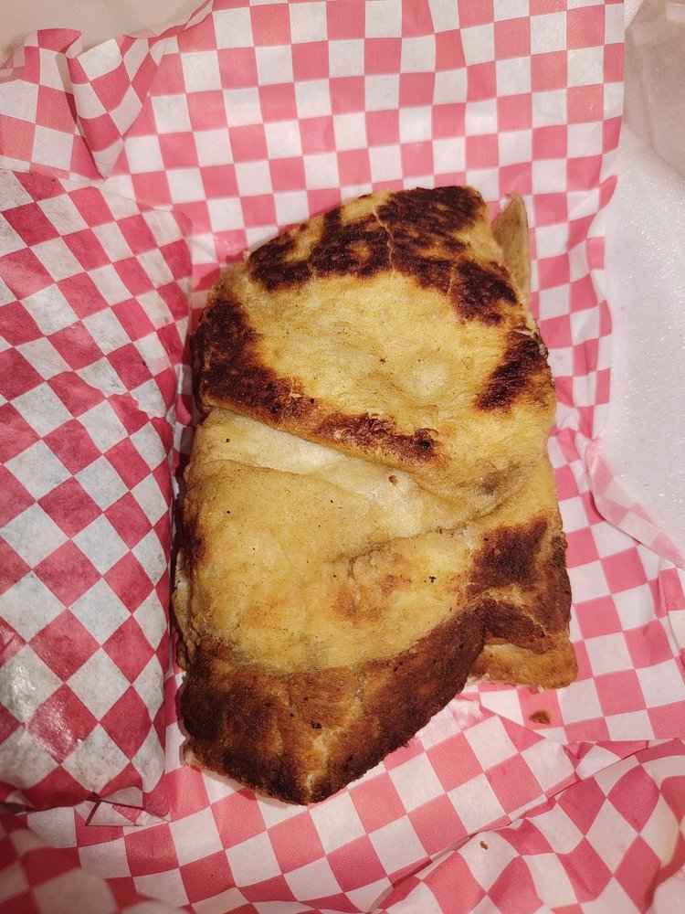 Pizza Perfect On Main Logo