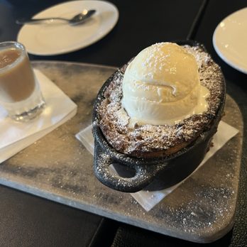 Morrison - Yummy, Butterscotch Bread Pudding! - Gastropubs Near Me - Los Angeles, California