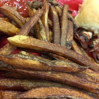 Uncle Tony's - Fries - looked great but were cold and soggy - Burgers Near Me - Spring, Texas