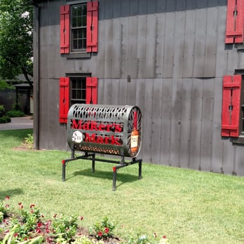 Maker's Mark Distillery - Outside of the main grounds - Tours Near Me - Loretto, Kentucky Maker's Mark Distillery - Outside of the main grounds - Tours Near Me - Loretto, Kentucky