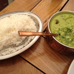 Arti - JAGNIĘCINA W SOSIE CURRY