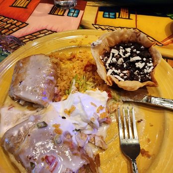 Plaza Bonita - Pollo Fundido that I could not wait to start on before I took the picture! - Mexican Near Me - Phoenix, Arizona