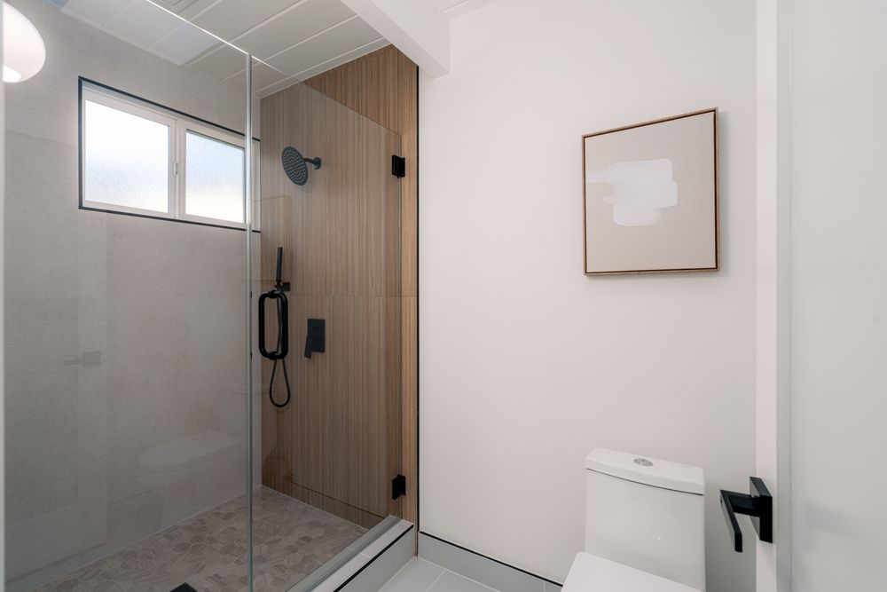 Slide of Neon Builder