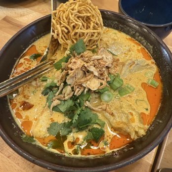 Manaao - Thai Near Me - Tustin, California