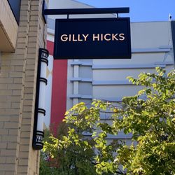 Gilly Hicks - Sign