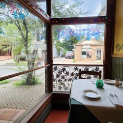 Cote Sud - Table with a view