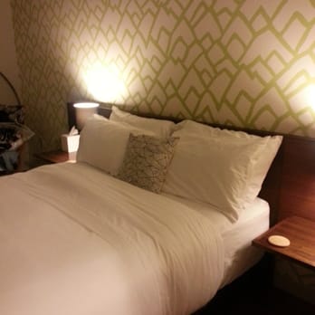 Heywood Hotel - Hotels Near Me - Austin, Texas