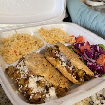 Andaluz - Chicharron Gorditas - Mexican Near Me - Houston, Texas Andaluz - Chicharron Gorditas - Mexican Near Me - Houston, Texas