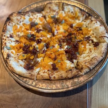 Anaba Wines - Pumpkin & Bacon w. Fresh Ricotta - Wine Tasting Room Near Me - Sonoma, California