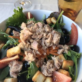 Victoria Grill - Tuna salad - Pizza Near Me - Varenna, LC Victoria Grill - Tuna salad - Pizza Near Me - Varenna, LC