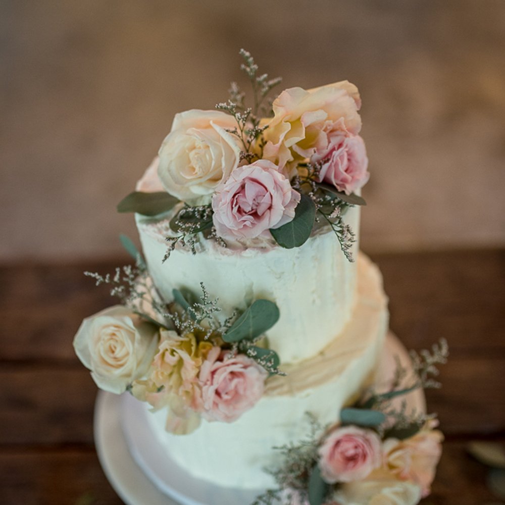 Flowers provided by Branches floral studio. Flowers provided by Branches floral studio.