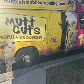 Mutt Cuts Mobile Grooming - That's the only spot for air to flow in and out. That's where he picked up my dog with bad hips and shoved him in the van. - Pet Groomers Near Me Mutt Cuts Mobile Grooming - That's the only spot for air to flow in and out. That's where he picked up my dog with bad hips and shoved him in the van. - Pet Groomers Near Me