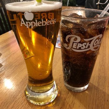 Applebee's Grill + Bar - Sports Bars Near Me - Menifee, California
