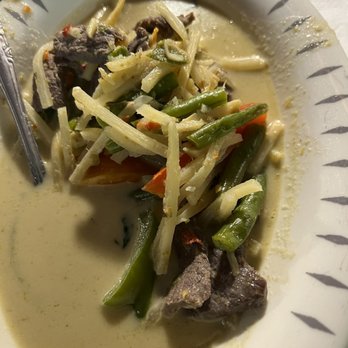 Thai halal on main - Green curry - Thai Near Me - Northampton, Pennsylvania Thai halal on main - Green curry - Thai Near Me - Northampton, Pennsylvania