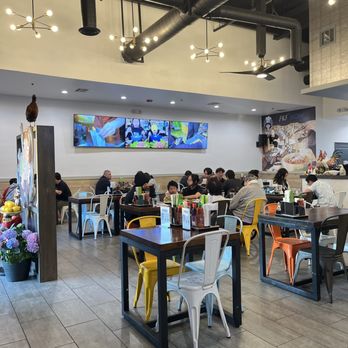 Pho Now - TV's playing local street food in Vietnam - Vietnamese Near Me - San Jose, California Pho Now - TV's playing local street food in Vietnam - Vietnamese Near Me - San Jose, California