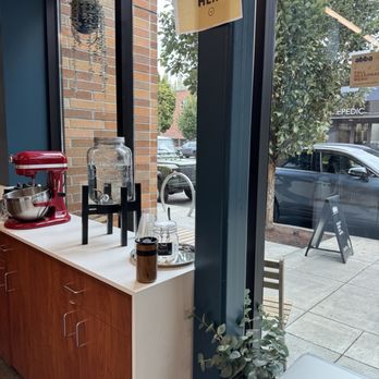 Abba Coffee Roasters - Coffee & Tea Near Me - Portland, Oregon Abba Coffee Roasters - Coffee & Tea Near Me - Portland, Oregon