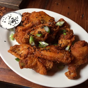 The Double Windsor - Sir racha wings yummy - Pubs Near Me - Brooklyn, New York The Double Windsor - Sir racha wings yummy - Pubs Near Me - Brooklyn, New York