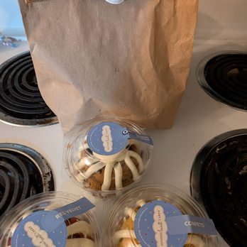 Nothing Bundt Cakes - Red Velvet, Confetti and Cookies n Cream bundtlets - Bakeries Near Me - Maryland Heights, Missouri Nothing Bundt Cakes - Red Velvet, Confetti and Cookies n Cream bundtlets - Bakeries Near Me - Maryland Heights, Missouri