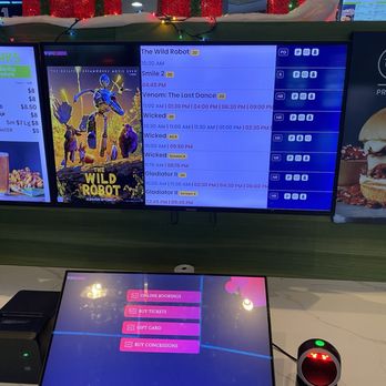 Apple Cinemas - Cinema Near Me - Warwick, Rhode Island