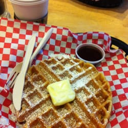 Fana's Cuisine - Warm & delicious waffles!!